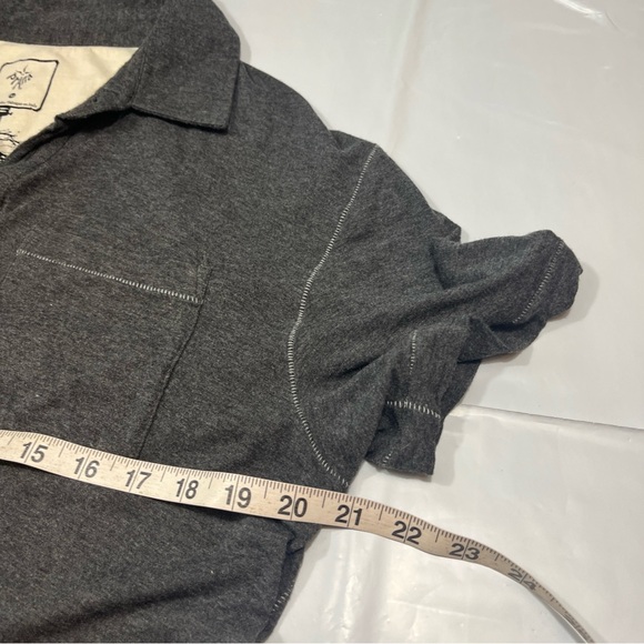 PrAna GRAY polo shirt SOFT Mens Medium Short Sleeve Collared Stretch rayon knit - Picture 10 of 10
